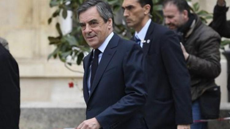 Proces gevorderd tegen Franse ex-premier Fillon wegens fictieve tewerkstelling
