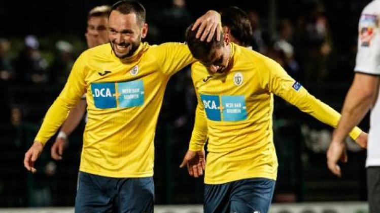 Proximus League - Beerschot Wilrijk klopt Roeselare en legt druk bij KV Mechelen