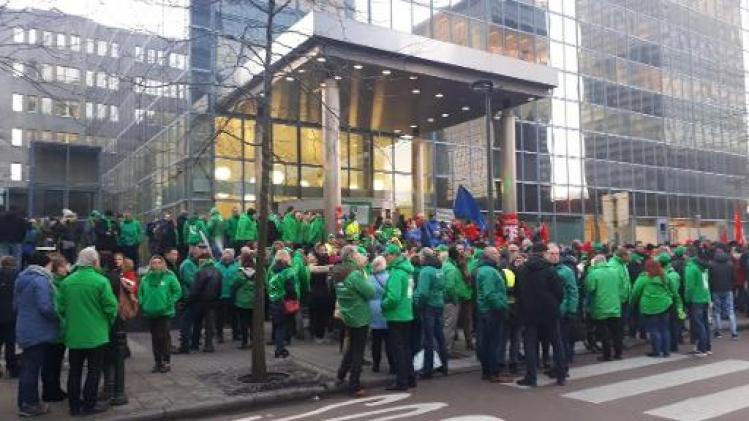 Meer dan 1.500 werknemers manifesteren tegen herstructureringsplannen bij Proximus
