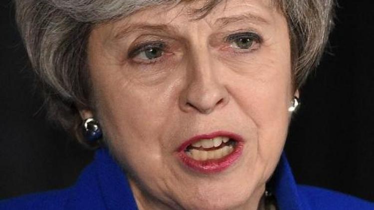 Theresa May overlegt met andere partijen over brexit