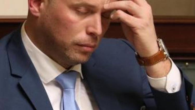 Gerechtelijk onderzoek humanitaire visa - "Ik heb sterke schouders"