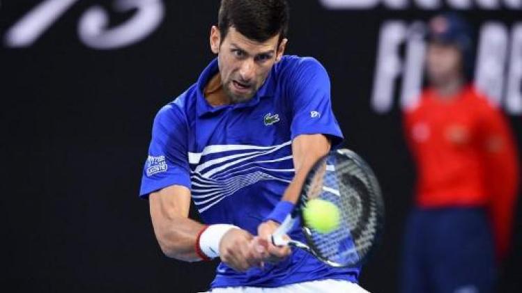 Novak Djokovic blijft op koers voor zevende titel na opgave Nishikori