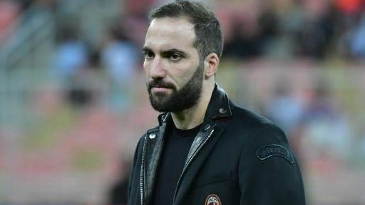 Premier League - Chelsea huurt Gonzalo Higuain tot einde seizoen