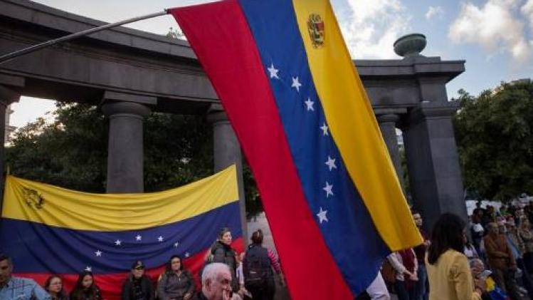Crisis Venezuela - Militaire attaché van Venezuela in Washington erkent autoriteit van Maduro niet meer