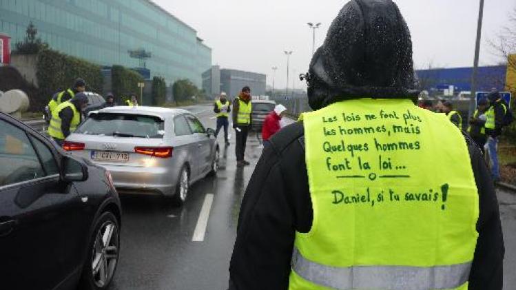 Vijftigtal gele hesjes houdt filterblokkade aan Ikea Anderlecht