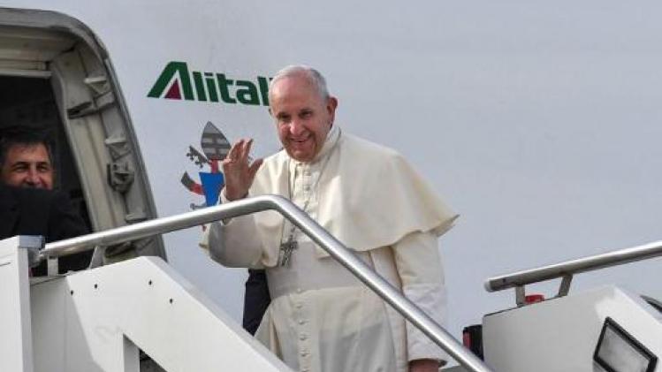 Paus Franciscus brengt driedaags bezoek aan de Verenigde Arabische Emiraten