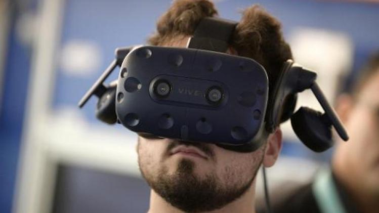 JOETZ vzw laat jongeren stress (h)erkennen via virtual reality