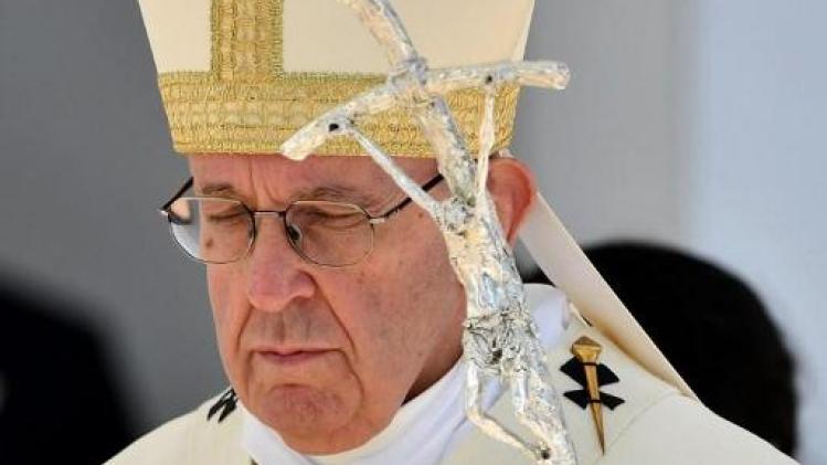 Paus geeft seksueel misbruik van nonnen in de Katholieke Kerk toe