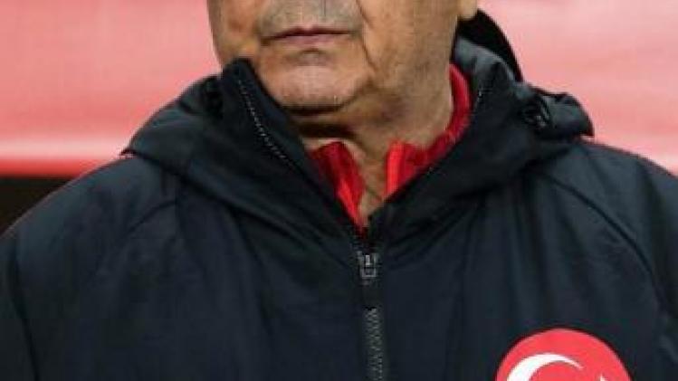 Turkse voetbalbond zet bondscoach Mircea Lucescu op straat