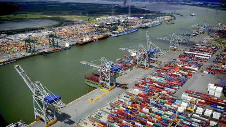 Antwerpse haven grijpt nu al in voor nationale staking
