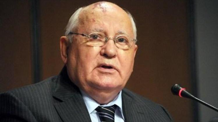 Gorbatsjov hekelt Amerikanen over terugtrekking uit INF-verdrag