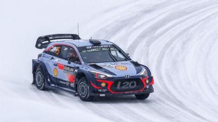 Rally van Zweden - Thierry Neuville wint eerste proef