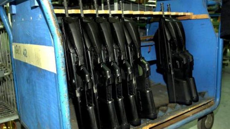 Amnesty roept op tot telefoonbombardement naar wapenbedrijf