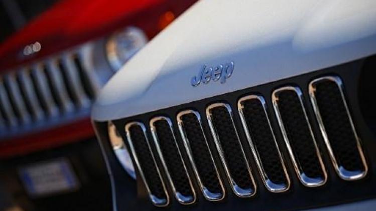 Fiat Chrysler roept 862.520 auto's terug na buis op uitstoottest