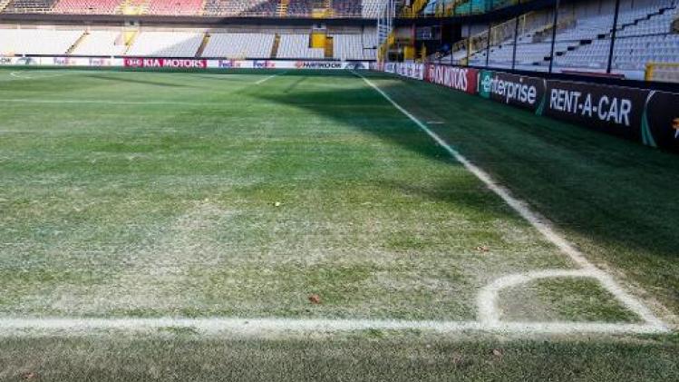 Club Brugge legt nieuwe grasmat voor Play-off I