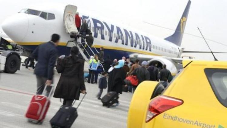 Nederlandse piloten eisen miljoenen van Ryanair