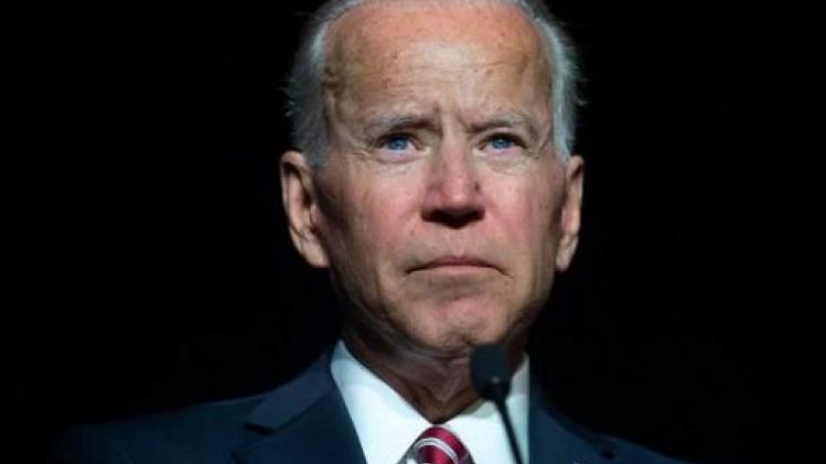 Jonge politica beschuldigt Joe Biden van misplaatste kus