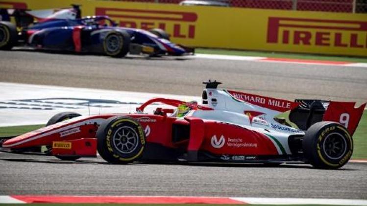 Mick Schumacher wordt achtste bij debuut in Formule 2