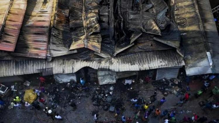 26 doden bij hevige brand flatgebouw Bangladesh: eigenaar opgepakt