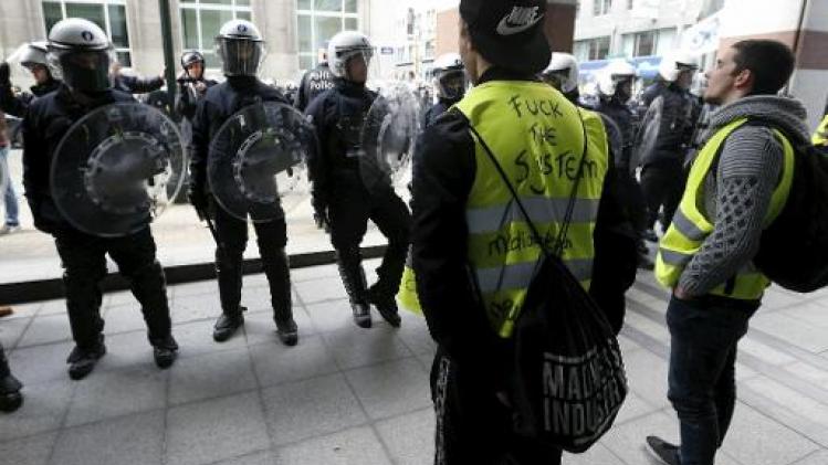 Brusselse politie vraagt om beelden in te sturen van agressies "gele hesjes"