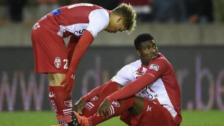 Moeskroen-sensatie Taiwo Awoniyi vreest voor het einde van zijn Liverpool-droom