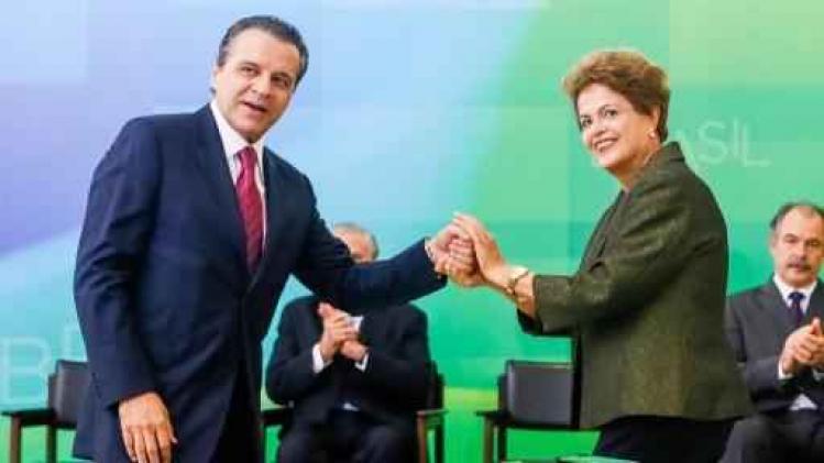 Minister van belangrijkste coalitiepartij Rousseff stapt op