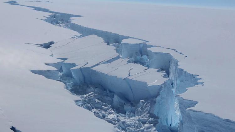 Antarctische ijsberg breekt binnen twee maanden af