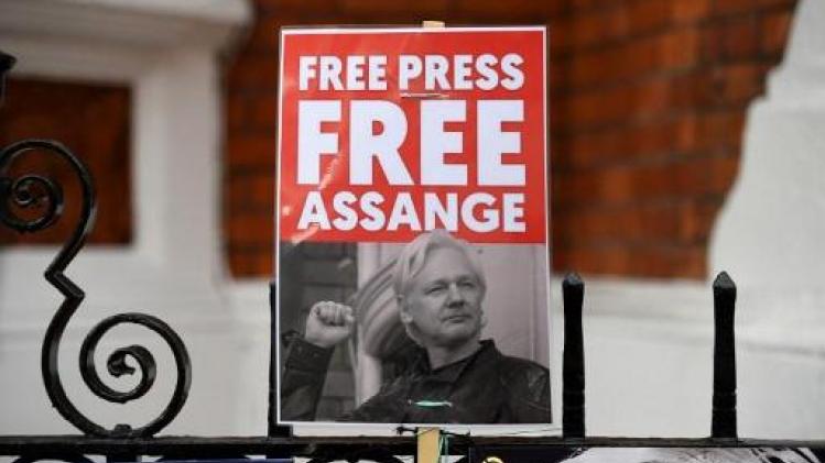 Assange bereid om mee te werken met Zweedse autoriteiten