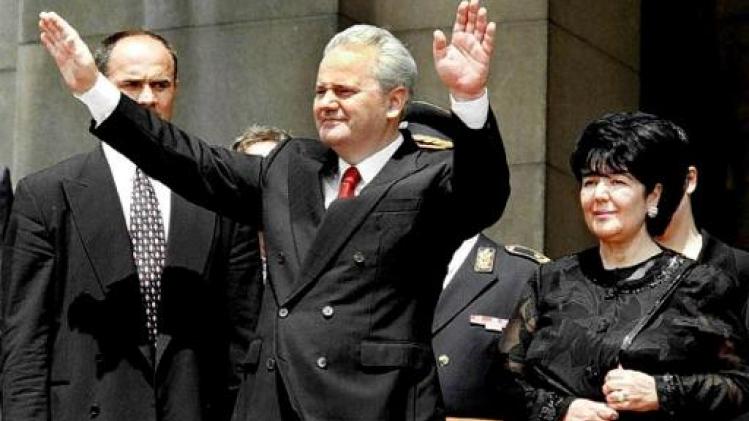 Weduwe Servische ex-president Milosevic begraven in familiegraf