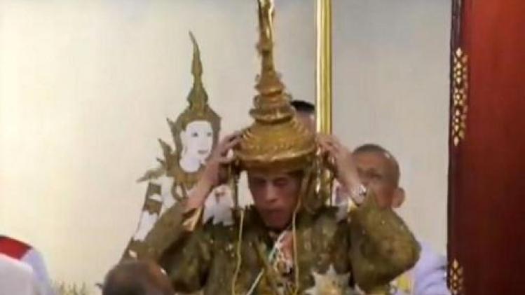 Maha Vajiralongkorn gekroond tot nieuwe koning Thailand