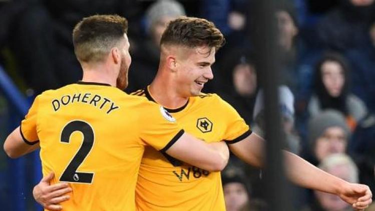 Dendoncker schenkt Wolves de zege tegen Fulham