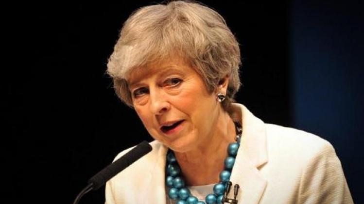 May doet smeekbede aan Corbyn om deal te bereiken