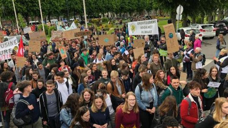 Tweehonderd klimaatspijbelaars voor de 18de keer op de afspraak in Brussel