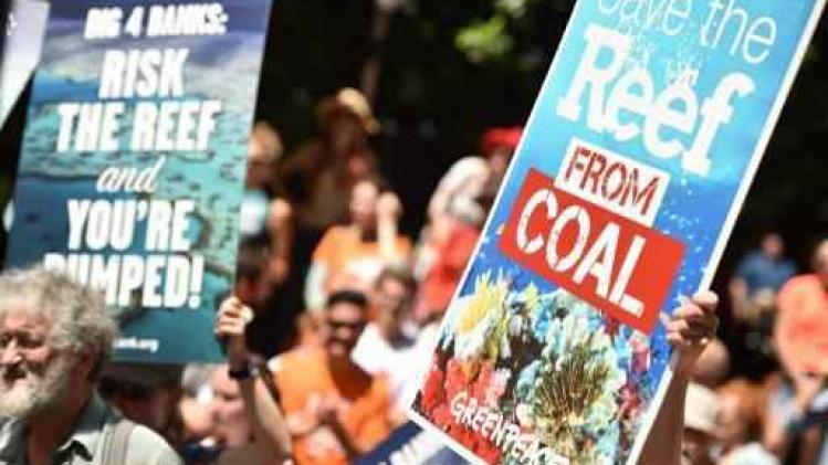 Omstreden mijnbouwproject krijgt vergunningen ondanks gevaar voor Great Barrier Reef