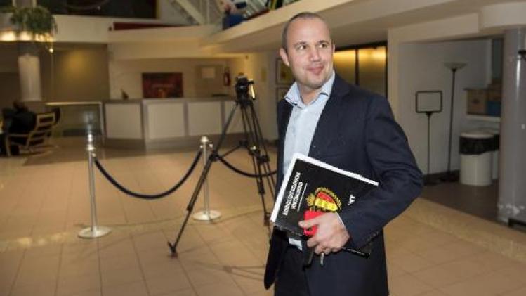 Twee informele ontmoetingen brengen onderzoekscoördinator in diskrediet