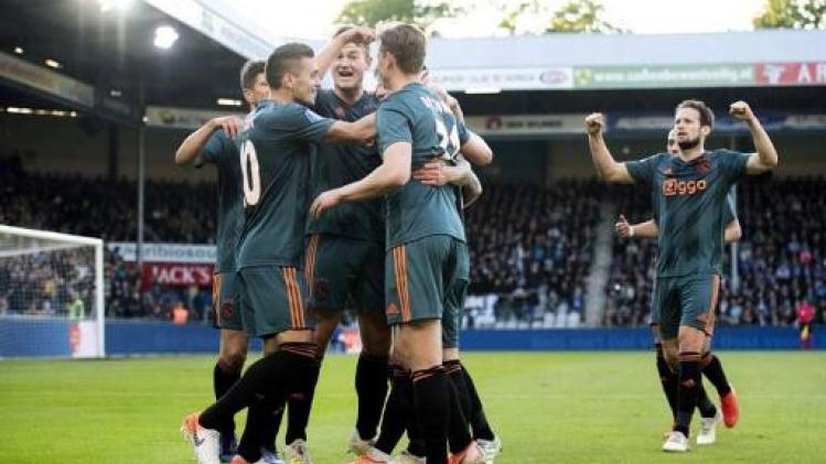 Eredivisie - Ajax kroont zich voor 34e keer tot landskampioen