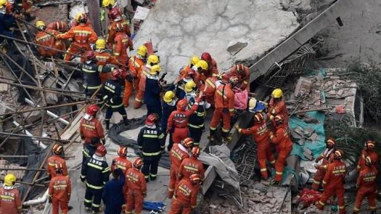 Zeker vijf doden door instorting gebouw in het centrum van Shanghai
