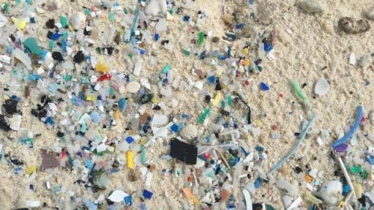 Kusten van afgelegen Australische archipel bezaaid met plastic