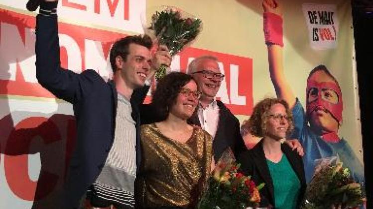 PVDA-verkozenen als helden onthaald door achterban in Antwerpen