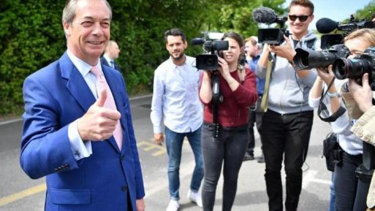 Britse exitpoll voorspelt ruime overwinning voor Brexit Party