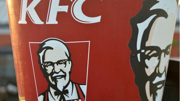 KFC komt voor de dag met knapperig kippenvel… zonder vlees