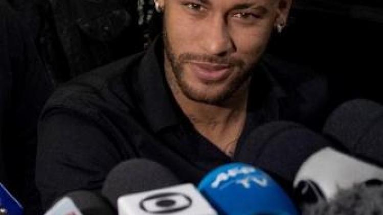 Braziliaanse politie verhoort Neymar in verkrachtingszaak