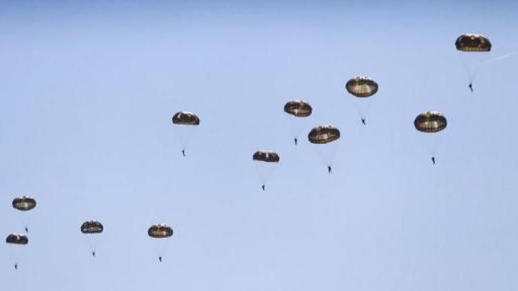 Belgische parachutisten namen deel aan massasprong in Sainte-Mère-Eglise