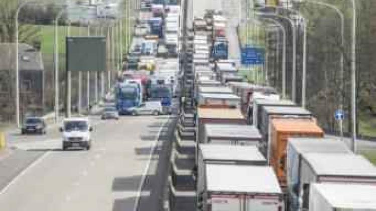 Petroleumhaven van Wandre vrijgemaakt met rechterlijk bevelschrift