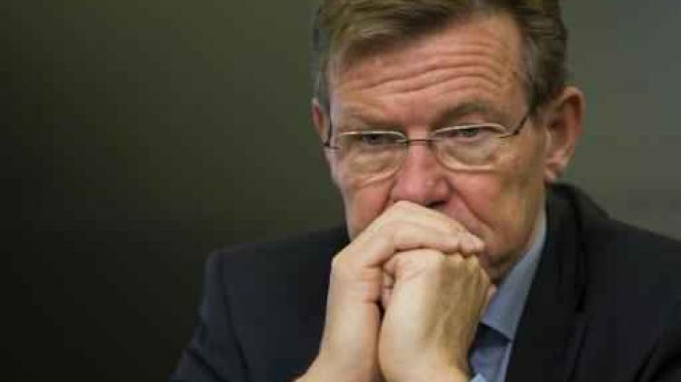 Ex-kabinetschef Van Overtveldt wisselt van kamp