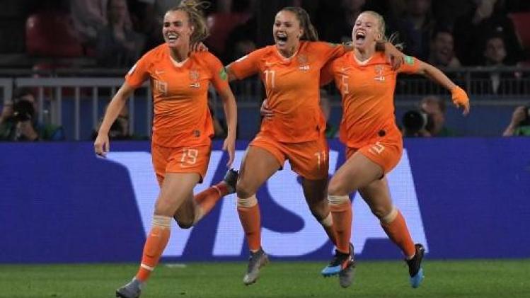WK vrouwenvoetbal - Lieke Martens trapt Nederland in slotminuut naar laatste acht