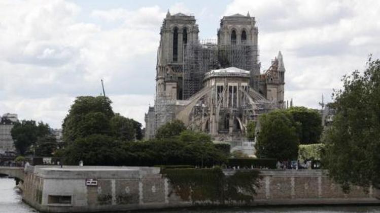 Vooronderzoek sluit criminele oorzaak van brand in Notre-Dame uit