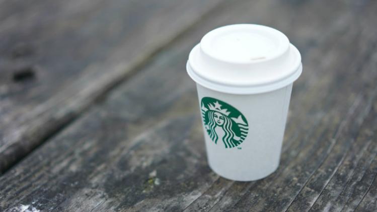 BIZAR. Starbucks moet 85.000 euro dokken na ongeval met thee