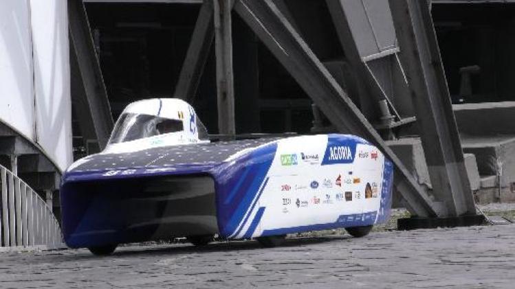 Ingenieursstudenten KU Leuven stellen meest aerodynamische zonnewagen ooit voor