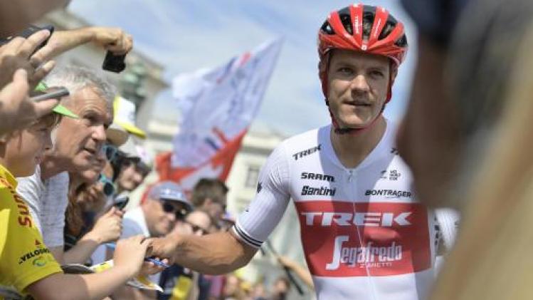 Tour de France - Jasper Stuyven moest zich in het slot "dubbel plooien"
